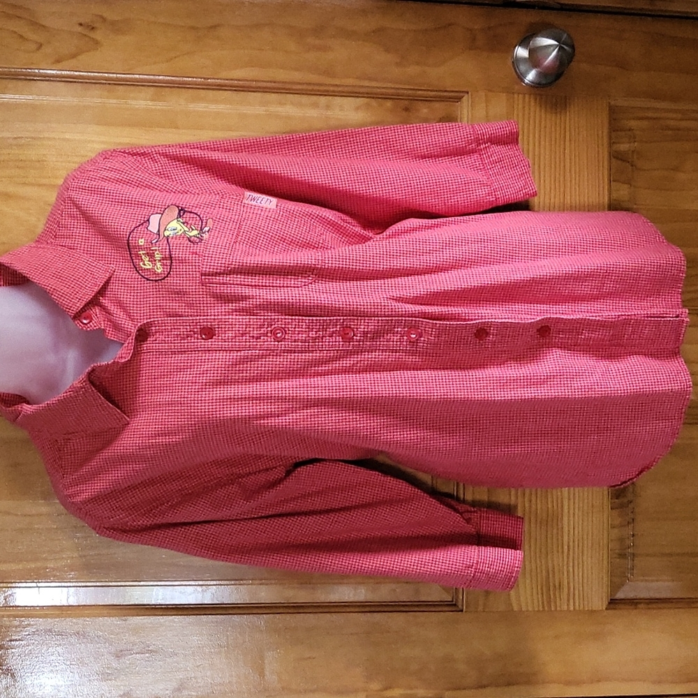 Tweety Bird button down top size:18W